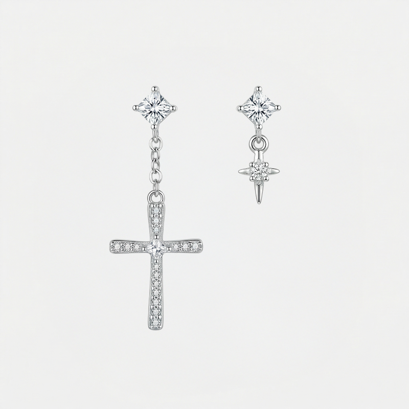 Boucles d'oreilles croix asymétriques - Cæli