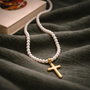 Collier croix perles dorée
