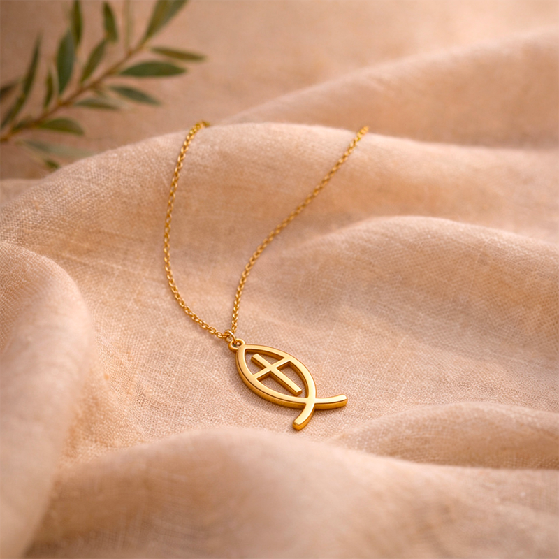 Collier croix poisson dorée