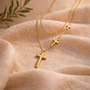 Collier trois croix dorée