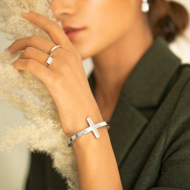 Bracelet croix jonc - Pacis